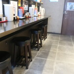 麺酒房 龍安 - 店内の様子