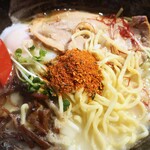 麺酒房 龍安 - 七味投下～♪