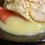 麺酒房 龍安 - スープ