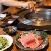 神戸牛焼肉 石田屋。Hanareの上 - 