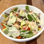 なかのグリル - 料理写真:エビとアボカドのサラダ・ハーフ