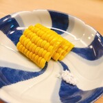 割烹 白鷹 - 茹でた玉蜀黍。塩でいただきます