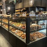 ベーカリー&レストラン 沢村 新宿 - 