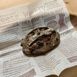 パンやきどころ RIKI - エスプレッソとショコラマロンノワゼット ¥380