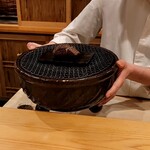 銀座 きた川 - 玉鋼の上にとび牛