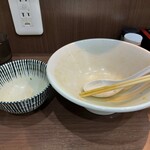 ヌードル＆スパイスカレー 今日の1番 - 