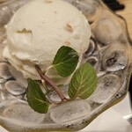 博多もつ鍋 やま中 - 