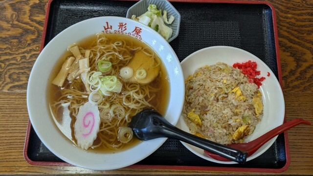 山形屋 岩切食堂 | 仙台宮城野区の昼夜営業食堂