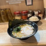 横浜家系ラーメン 麺屋いぶすけ - 