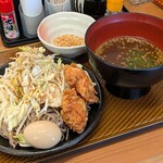 から好し - 料理写真:野菜マシ盛りつけ汁そば（から揚げ、煮玉子付き）