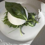 Bar Castello - モッツァレッラチーズ