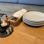 Pizzeria Lume di Luna - テーブル席