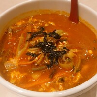 馬車道 de 焼肉 DOURAKU CORRIDA 北仲ブリック＆ホワイト店 - 