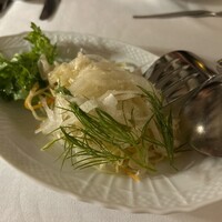 スンガリー 新宿東口本店 - サリョンナヤ・カプスタ　