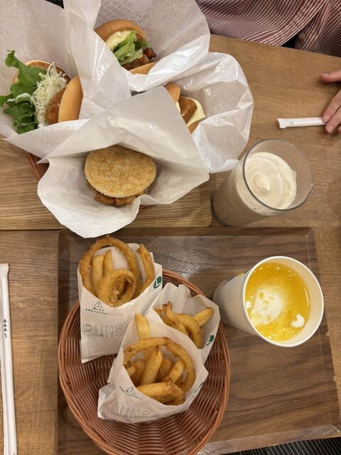 モスバーガー そよら西宮今津店 - 今津（阪神）/ハンバーガー | 食べログ