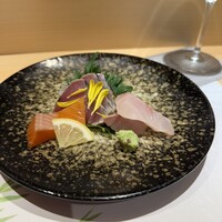 名古屋 栄 鮨 栄華 - 刺身3種