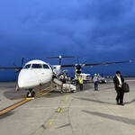 能登前寿司　もりもり寿し - プロペラ機、しかも滑走路歩かされた（小松空港）