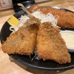 とんかつ 美濃屋 - アジフライ