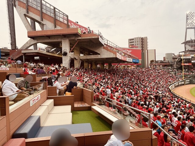 初体験！チルアウトテラス♪』by フル・フロンタル : MAZDA Zoom-Zoom