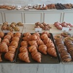 OLD NINE CROISSANT - 