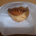 OLD NINE CROISSANT - 
