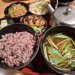 24/7 cafe apartment - 