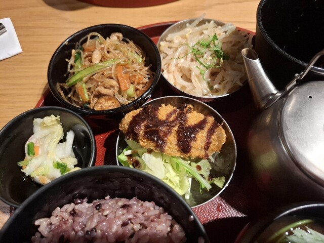 24/7 cafe apartment Umeda photo 3