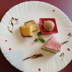 オステリア イル ペッシェ - 