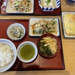 元八王子食堂 - 料理写真: