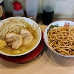 ガッツリラーメン いち豚 福島上町本店 - 