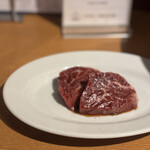 炭火焼肉ホルモン まるは - 