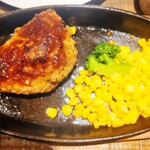 ステーキ＆ハンバーグ専門店 肉の村山 - ランチ限定 肉の村山ハンバーグ 150g（1,180円）
