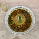 コロンビア8 - 