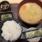 やえす初藤 - 豚汁定食720円