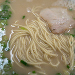 Ramen Daikichi - まろやかな豚骨スープに細麺。スープも麺もどっちもボク好みです。
