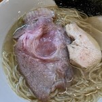 麺処ろくめい - 大判豚チャーシューさんでーす。