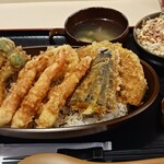 春夏秋冬 - 料理写真:天丼セット（ごはん大）