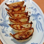 福しん - 餃子6個250円。

