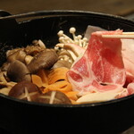 OZAWAMEAT - 豚しゃぶきのこ鍋