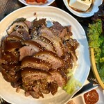 ハンヤン クッパヤ - ハンヤン自家製の豚足