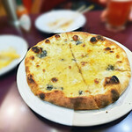 カフェ モスクワ -  クアトロフォルマッジ