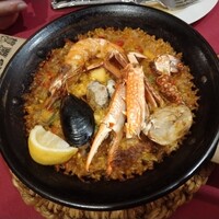 びいどろ 銀座店 - 魚介のパエリア