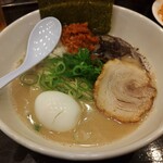 平九郎R - 平九郎ラーメン+味玉＆背脂ニンニク
