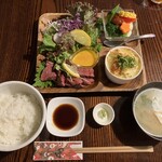 肉山 - ステーキプレート定食