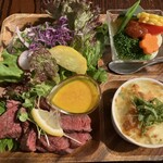 肉山 - ステーキプレート定食