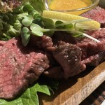 肉山 - ステーキ