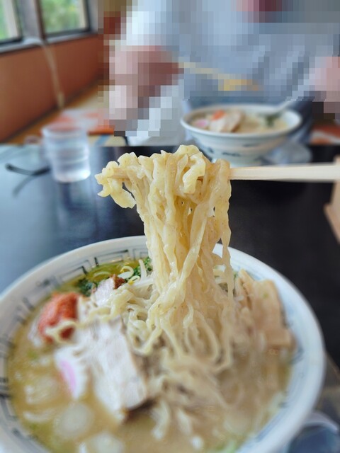 萬人 - 余目（ラーメン）の写真