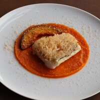 白甘鯛の鱗焼き アーモンドとケッパー 南瓜
