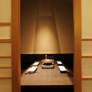 ◆2名様〜6名様◆
ソファー席◆全席個室◆
