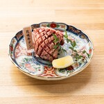 名物 花咲牛タン